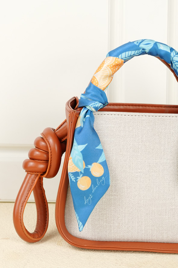 Gardenia Twilly in Blue